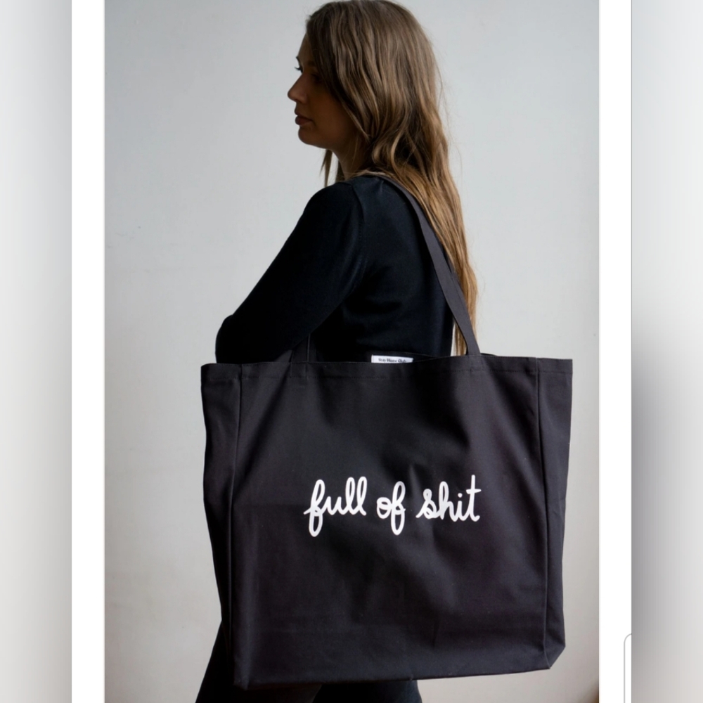 XL BLACK TOTE BAG